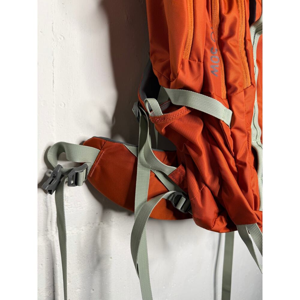 Kelty Redwing 50 Women's Backpack Orange - Picture 3 of 12